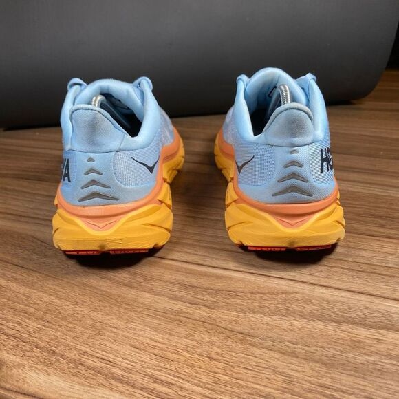 HOKA ONE ONE CLIFTON 8 - Women’s Running Shoes - SIZE 8B - Picture 3 of 11